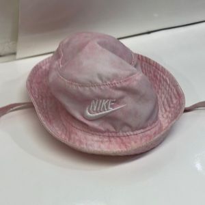 Nike Infant Bucket Hat UPF40+